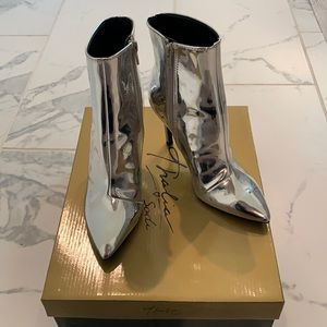 Thalia Sodi Ankle Boots